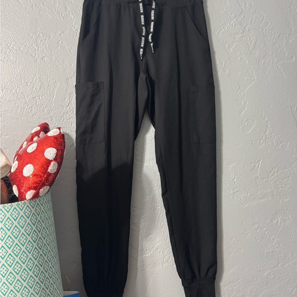 Women’s MedCouture Jogger Scrub Pants